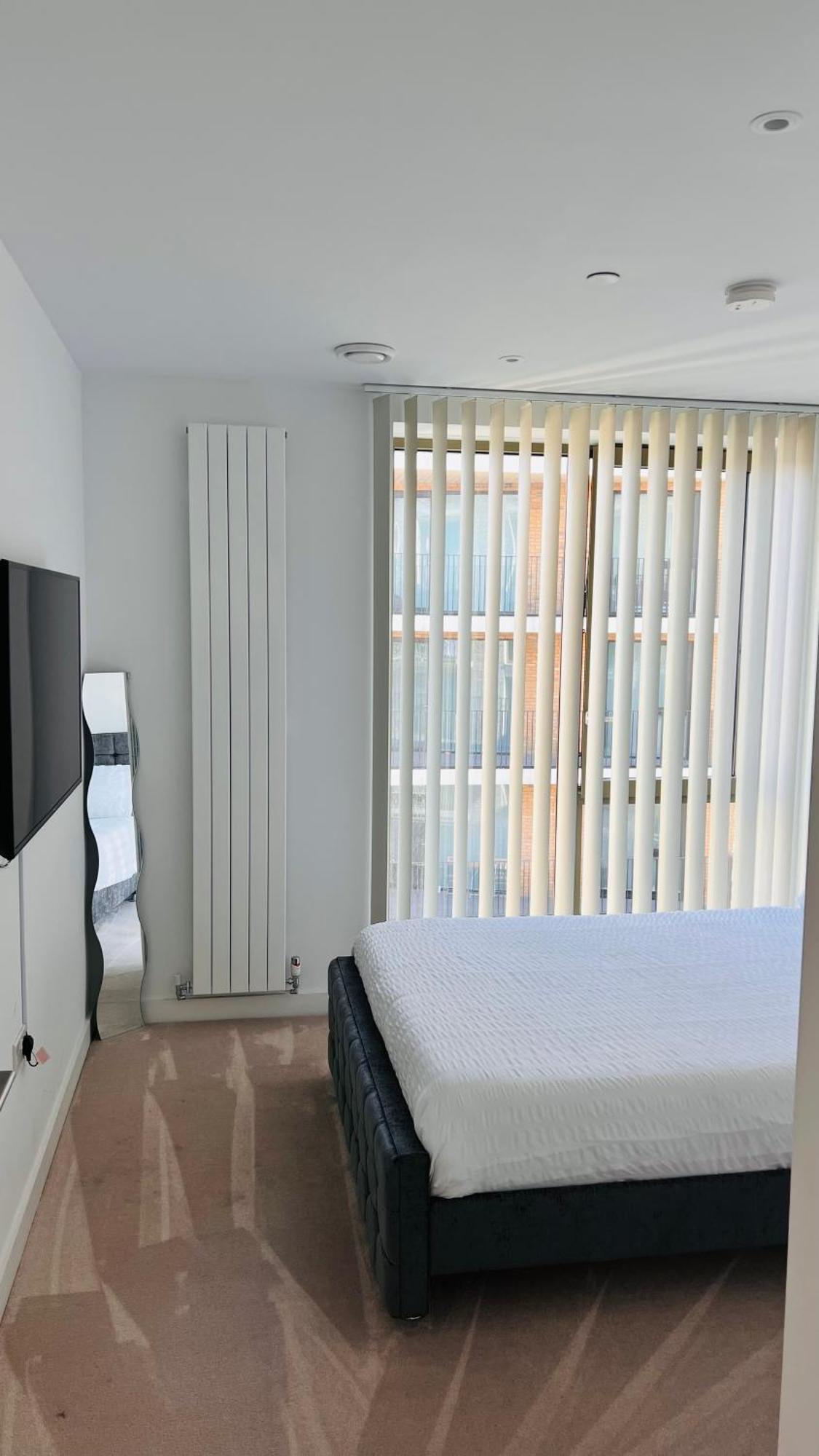 Lush Living - Double Room With Private Bathroom Londra Esterno foto